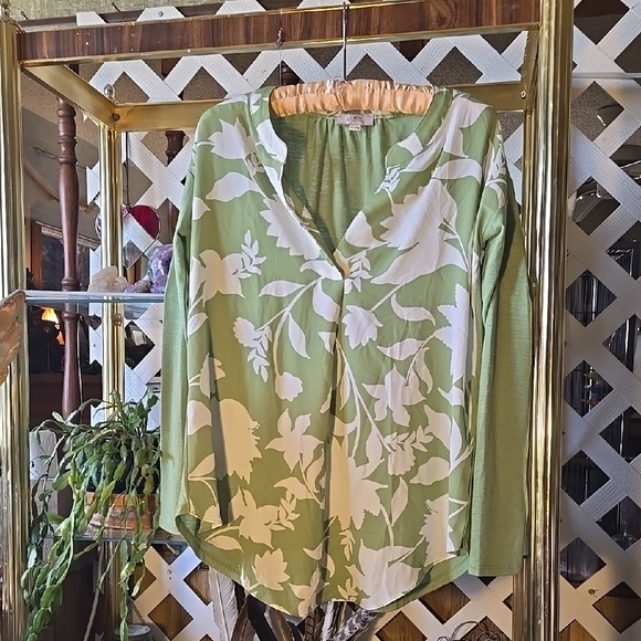 LOFT Tops - Floral Green and White Women's Top